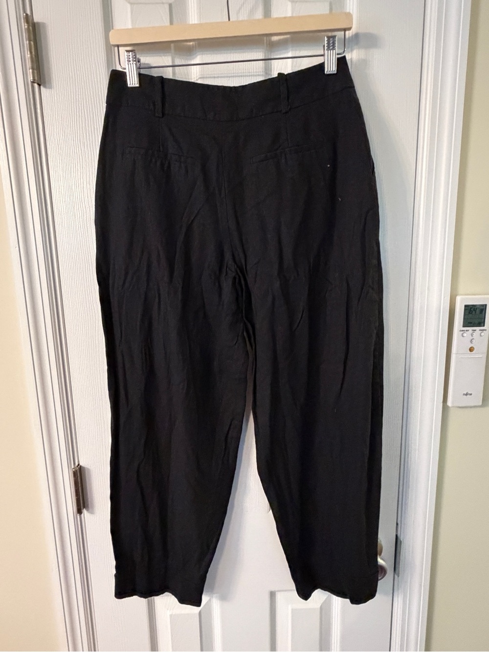 Zara Black Cropped Ankle Pants - Picture 7 of 9